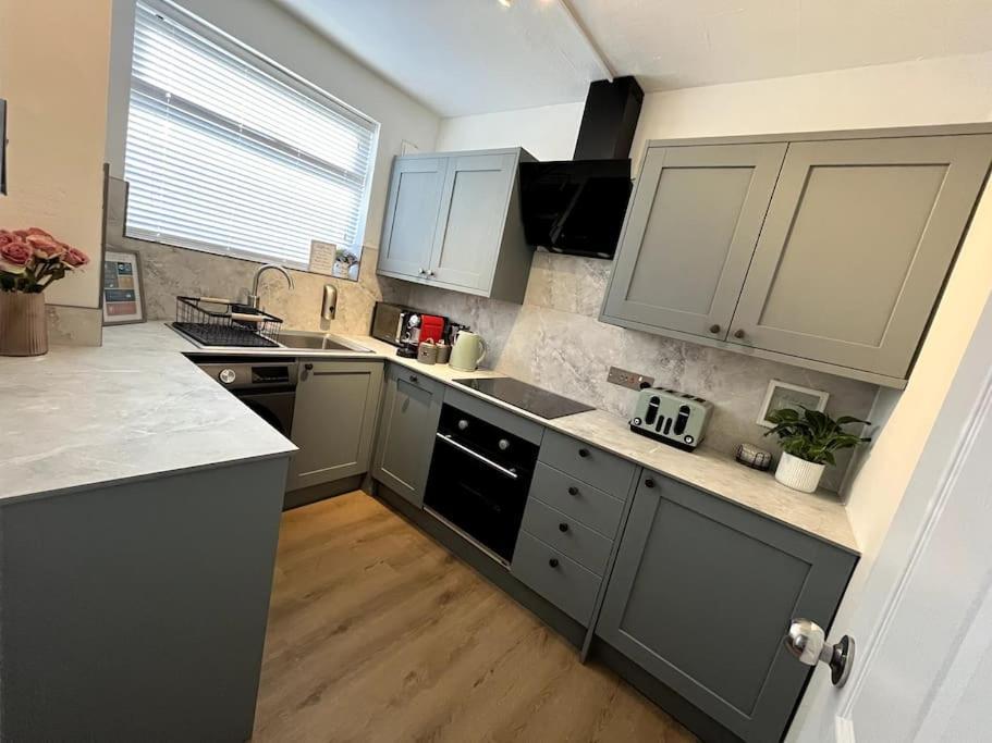 Central Beautiful Renovated Flat Incl Parking Oxford Bagian luar foto