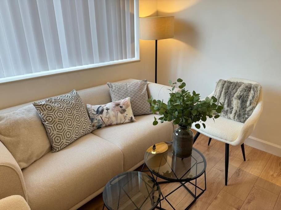 Central Beautiful Renovated Flat Incl Parking Oxford Bagian luar foto