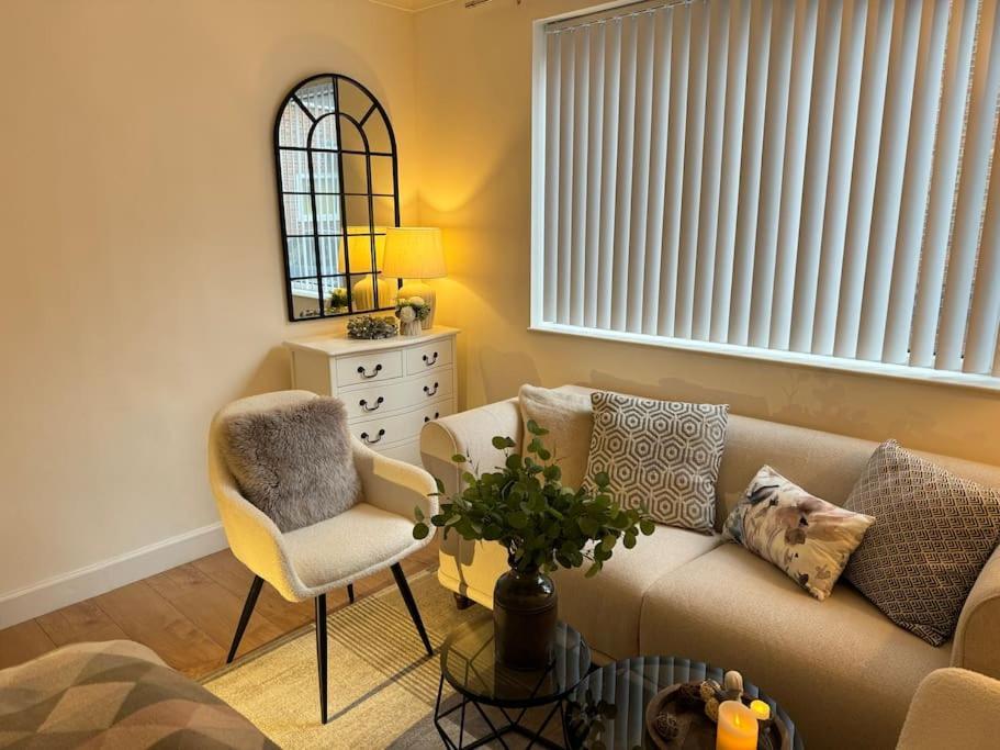 Central Beautiful Renovated Flat Incl Parking Oxford Bagian luar foto